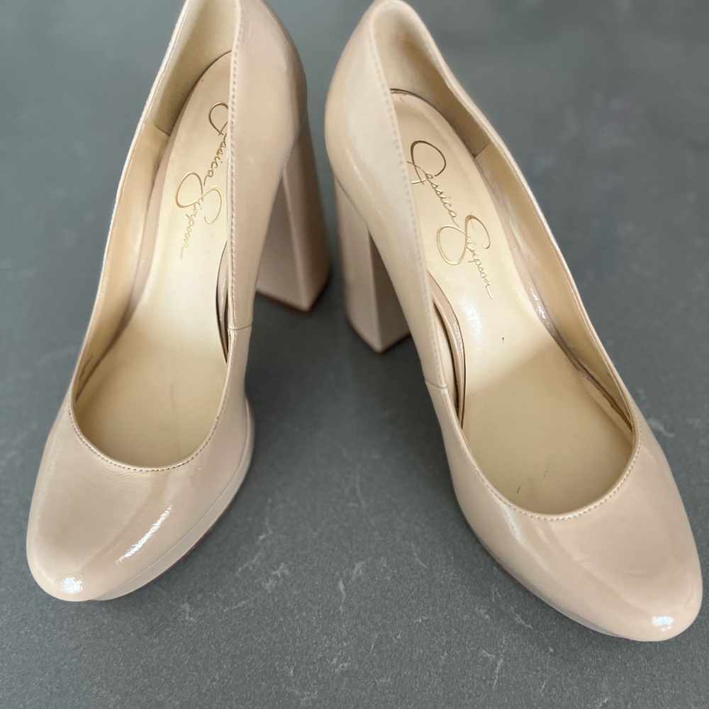 Jessica Simpson Nude Heels only worn once